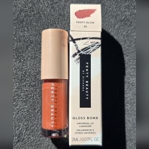 Fenty Beauty Gloss Balm Universal Lip Luminizer Size:Travel, Color:01 Fenty Glow